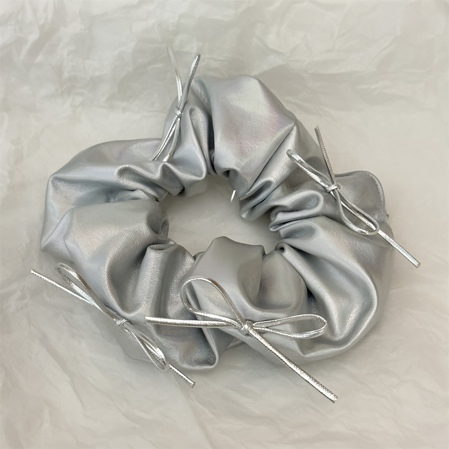 Silberne Kunstleder-Schleife,  – Hair Tie Velvet Bewertung und Preis