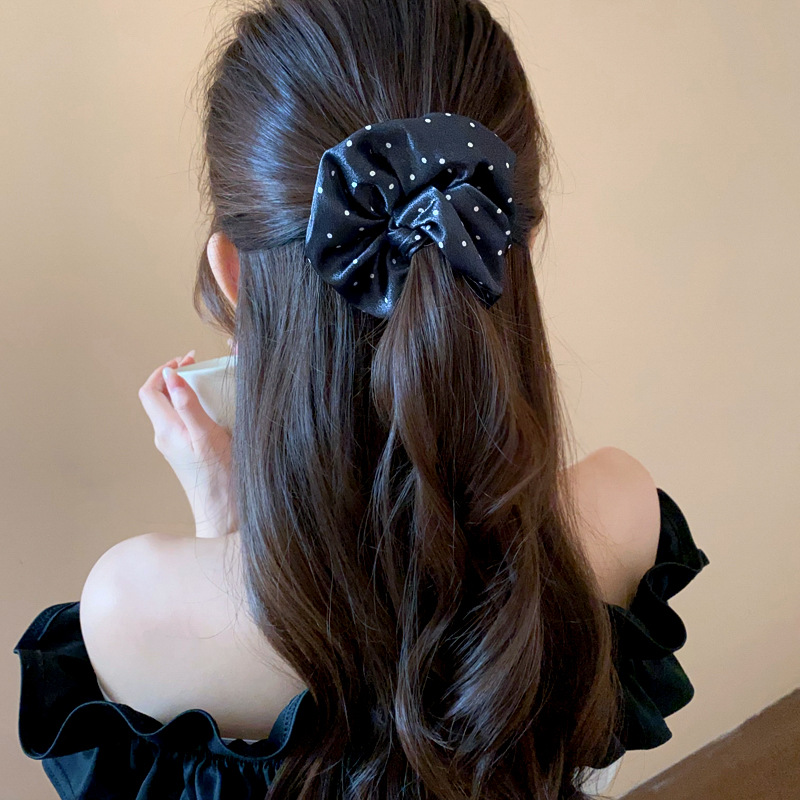 1/2 Stück Schwarz-Weiß Gepunkt – Scrunchie Satin Set Bewertung und Preis